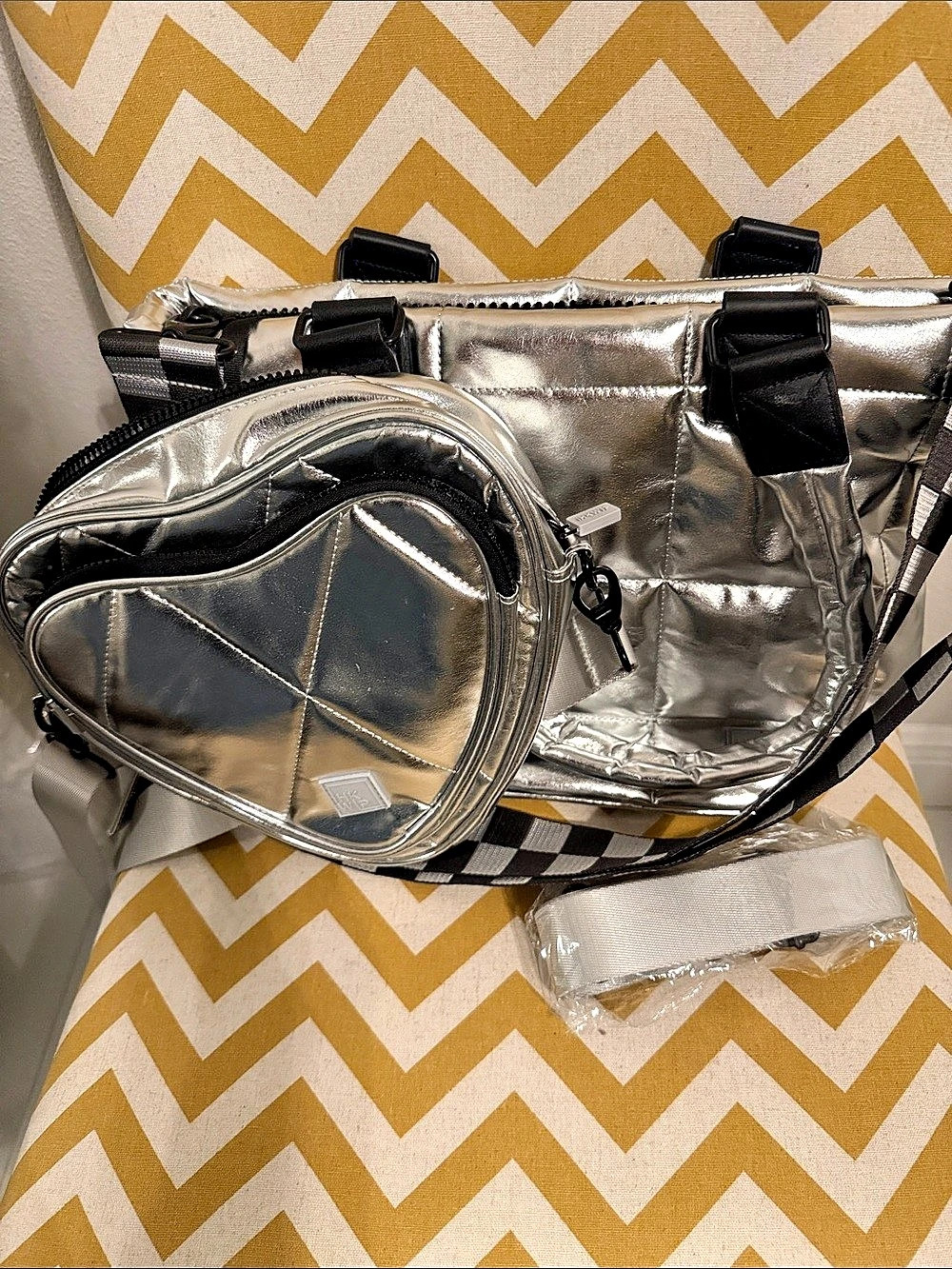 IHKWIP Metallic Quilted Tote and Heart Crossbody Set